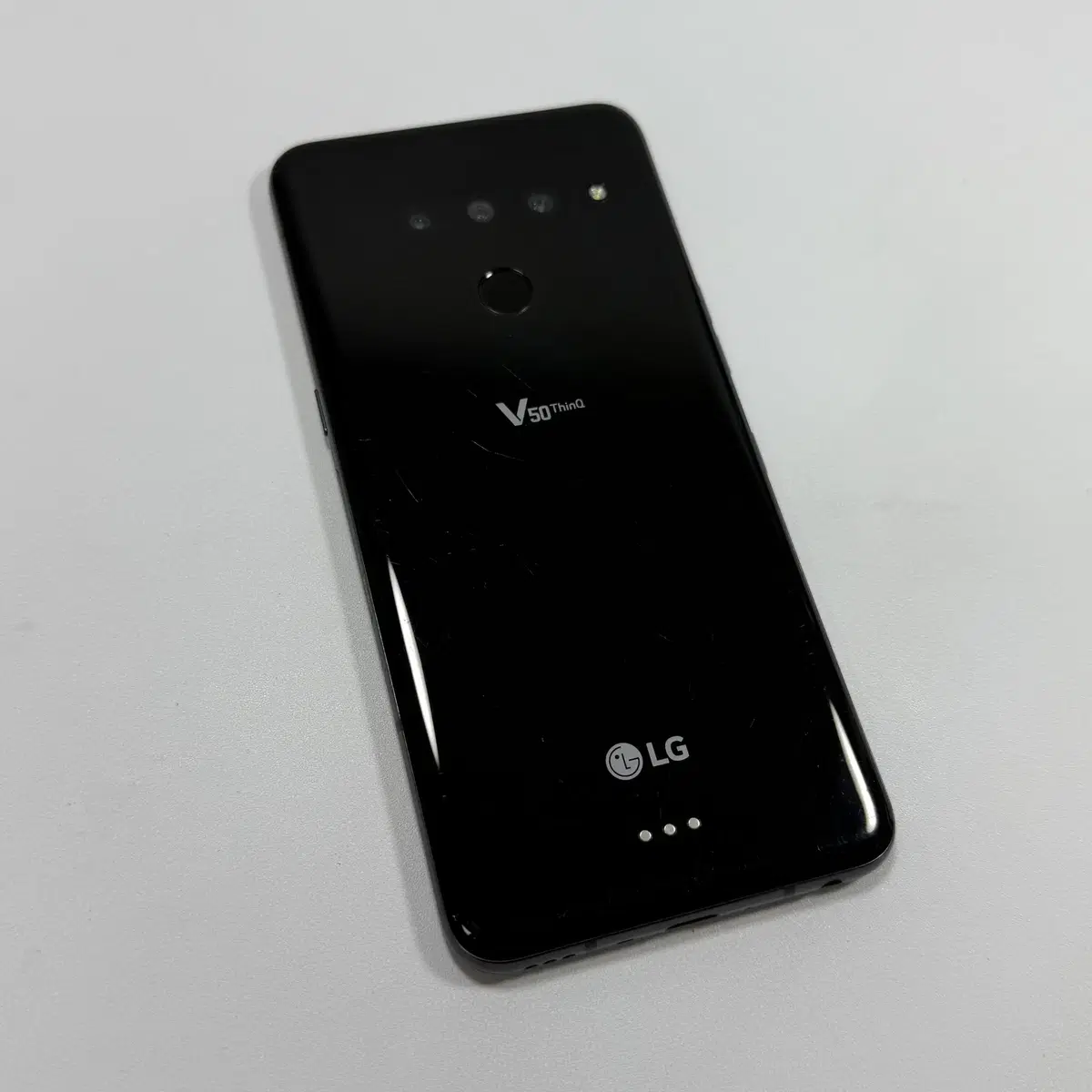 12.4만원) 무잔상 LG V50 128G 블랙색상 판매해요